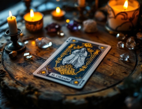 Descubre Recursos Internos con El Colgado del Tarot